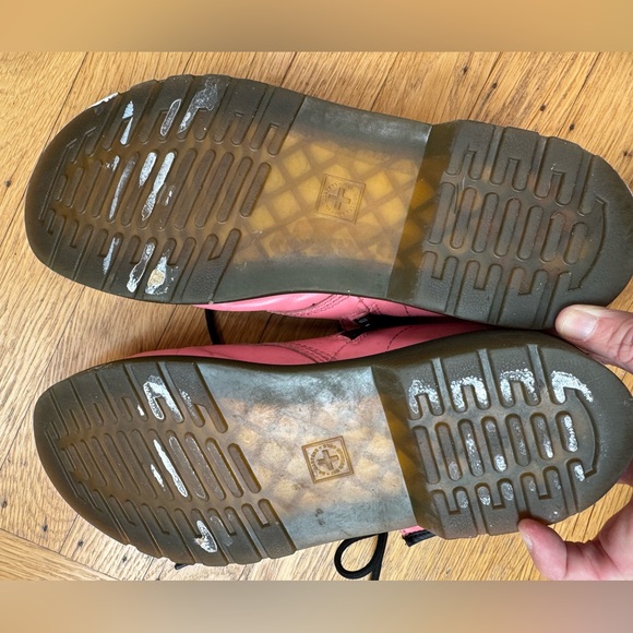 🌸 RARE Dr. Martens 1460 Pink Leather Lace-Up Boots 🌸 - Picture 6 of 8